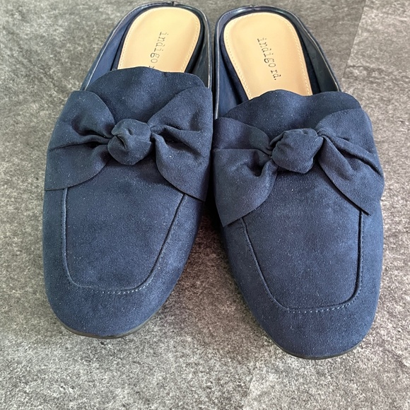 Blue vegan suede mules, flats, 8.5, NWOT. - Picture 13 of 14